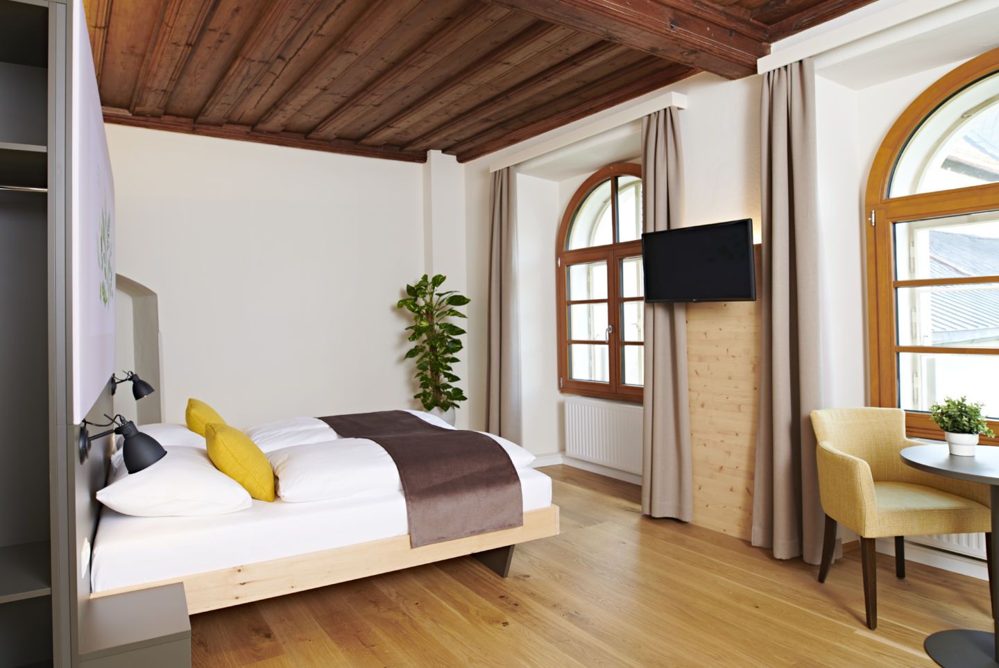 Double room for single use