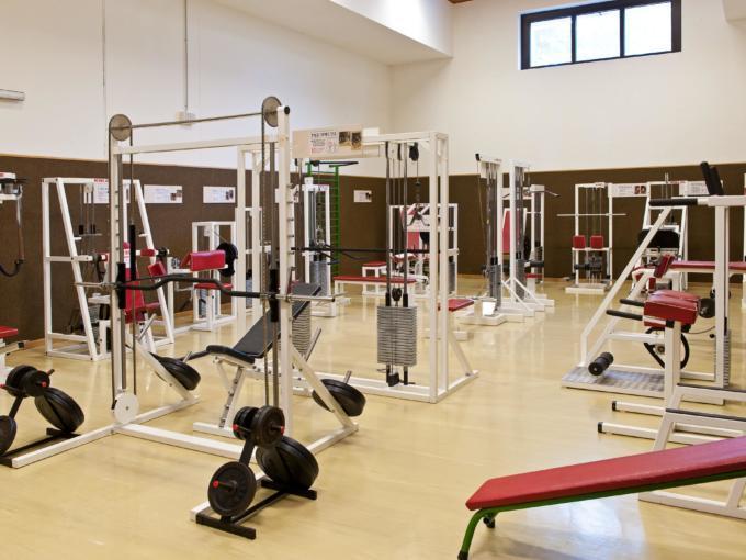 Fitnessraum im JUFA Hotel Hochkar - Sport-Resort. Der Ort für erfolgreiches Training in ungezwungener Atmosphäre für Vereine und Teams.