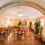 Gemütliches Café im JUFA Hotel Wien City. Der Ort für erlebnisreichen Städtetrip für die ganze Familie und der ideale Platz für Ihr Seminar.